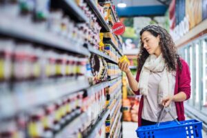 Supermercados usam pontuação de clientes para recomendar marca própria